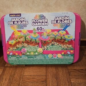 Made By Me - Color Changing Sensory Bins (Flowers)